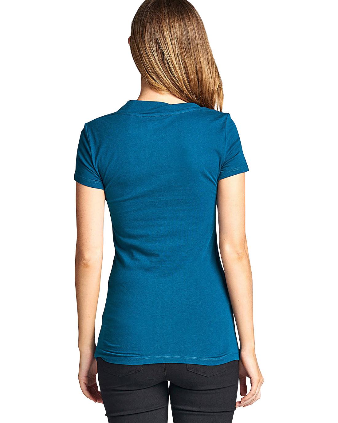 V neckline tee