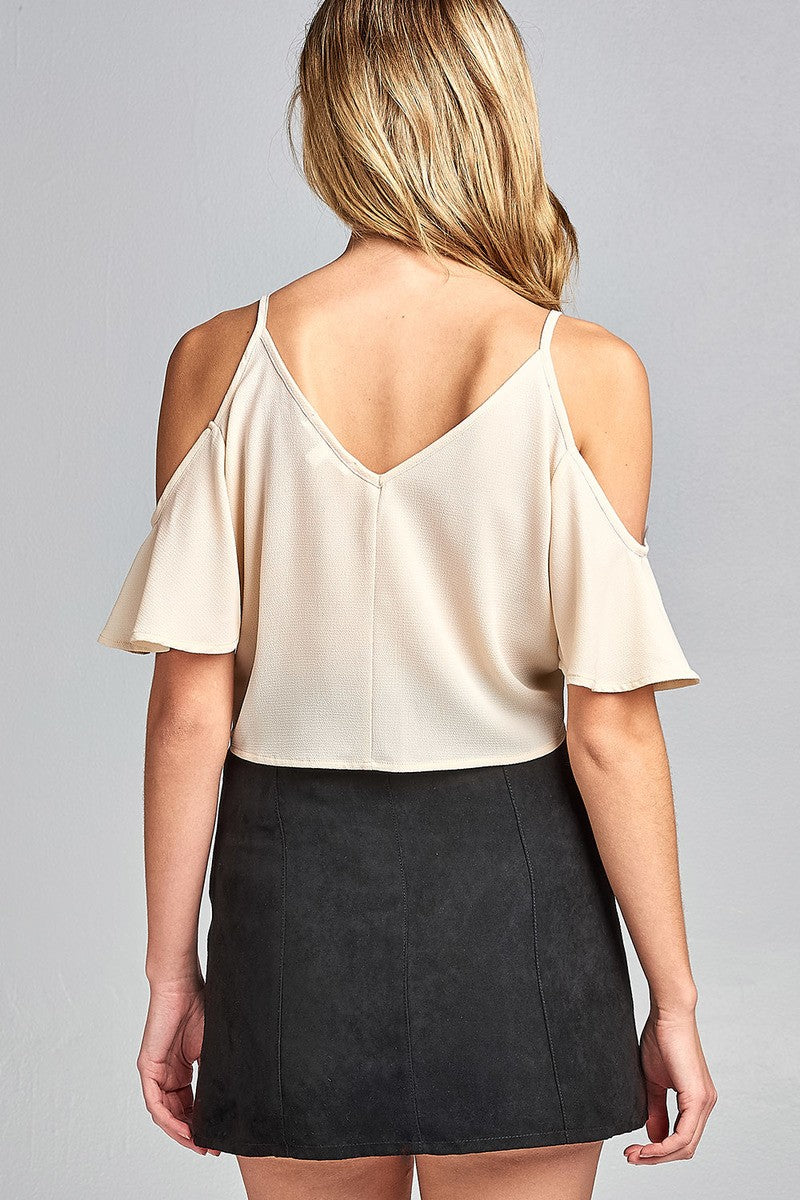 Ladies fashion short sleeve open shoulder v-neck w/cross strap front self-tie crepe woven top