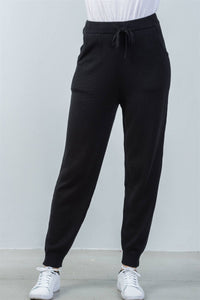 Ladies fashion elasticized rib-knit black lounge joggers pants