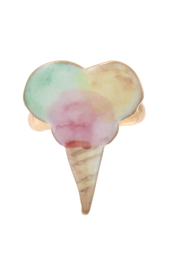 Ice cream cone stretch ring