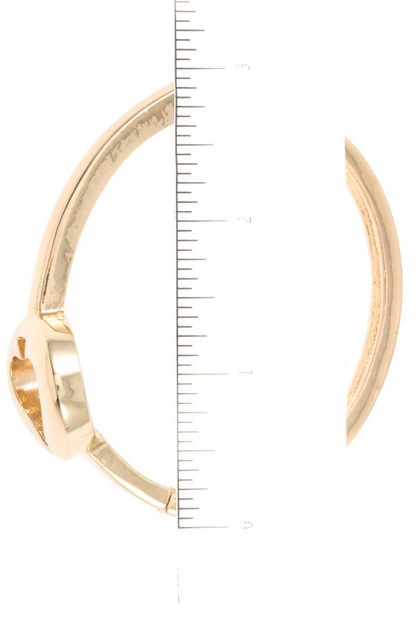 Spade cut out shape bangle bracelet